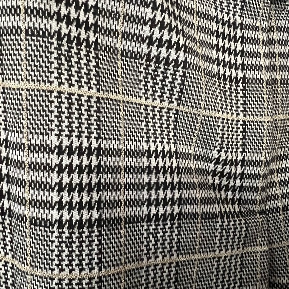 A pair of June & Hudson pants in size XS - Picture 3 of 8